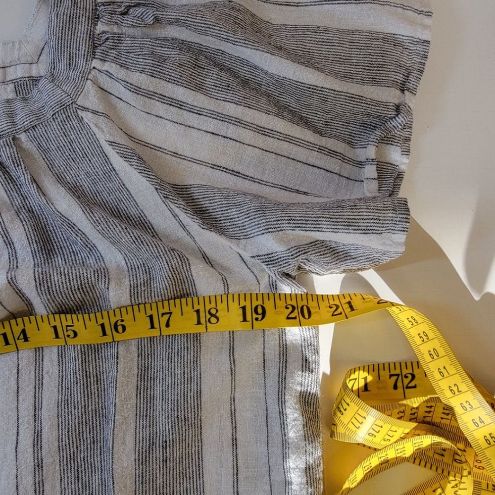 Banana Republic Factory Stripe Textured Peasant Top, Linen/Cotton, White, SP - Picture 7 of 8